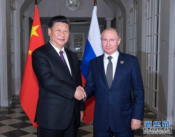 习近平同俄罗斯总统普京举行会晤