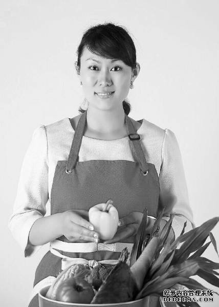 日本中小学都配备专业营养师