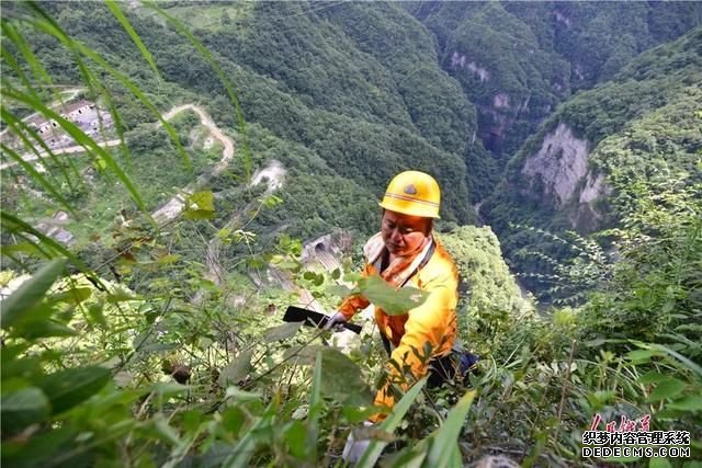 新时代·铁路榜样｜鲁朝忠：离山上的危石近一些