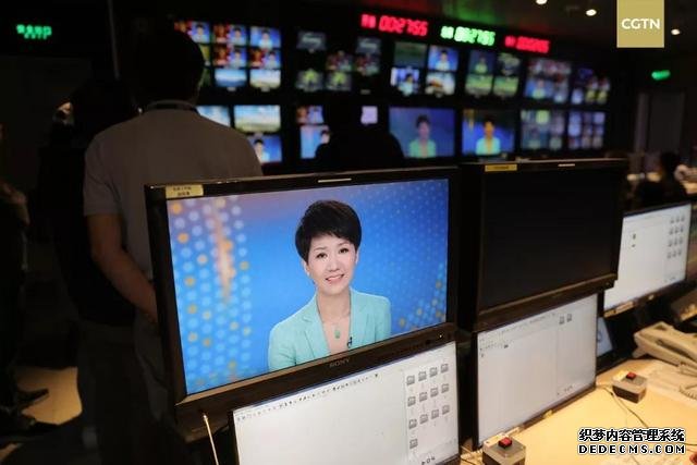 中美女主播"跨洋辩论":翠西没"发怒" 刘欣对答如流