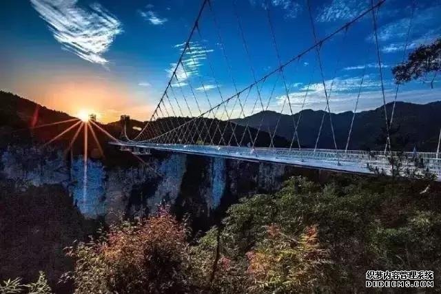最适合女人旅行的10个地方,每年带我去一个,可好?