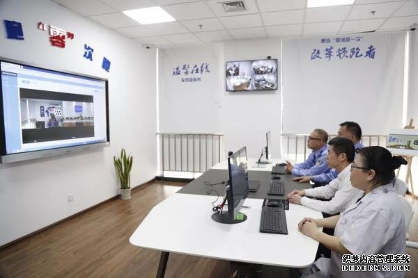 驾照到期，在国外也能换证：温州向华侨推出“