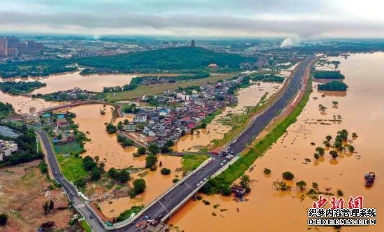 国家防总：今年入汛以来22省遭洪灾 因灾死亡失