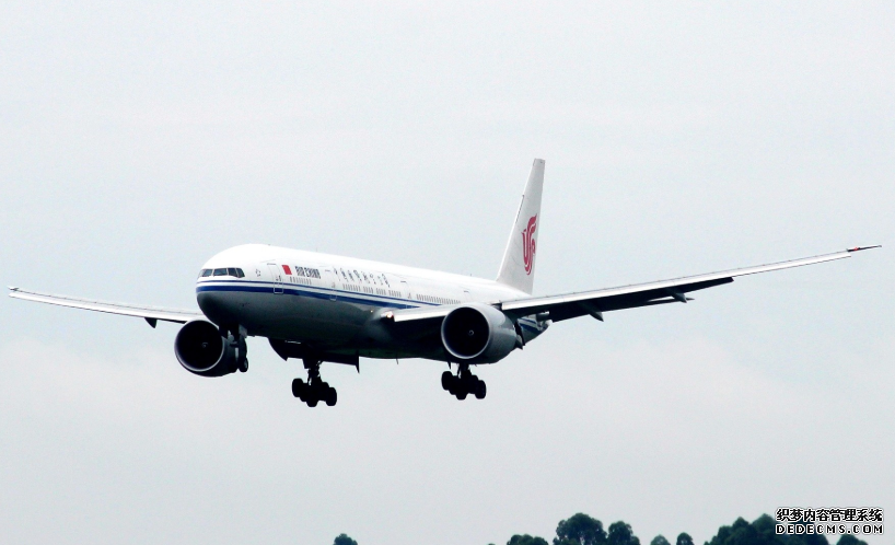 737MAX延长停飞之际 波音想要卖中国100架双通道宽体客机