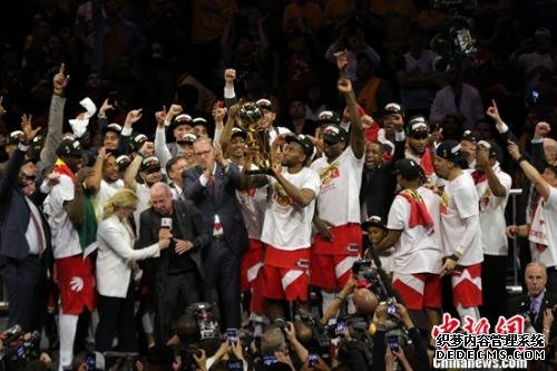 猛龙击败勇士，获得2019年NBA总冠军。