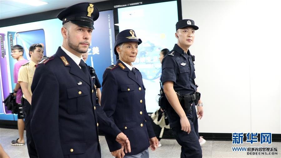 杭州上线“淘宝式”政务服务平台 421项审批“跑