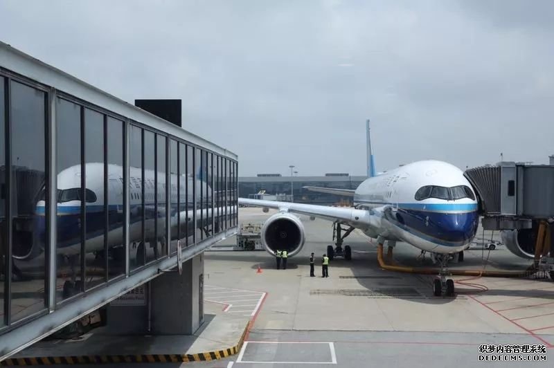 图片 南航首架A350成功首航 首先投入广州