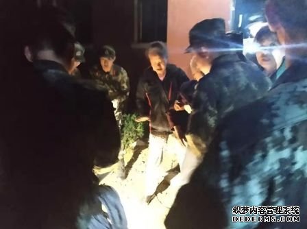 龙卷风来了！他们在行动