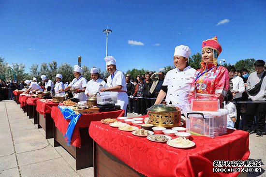 第八屆中俄蒙美食文化節在烏蘭察布市開幕