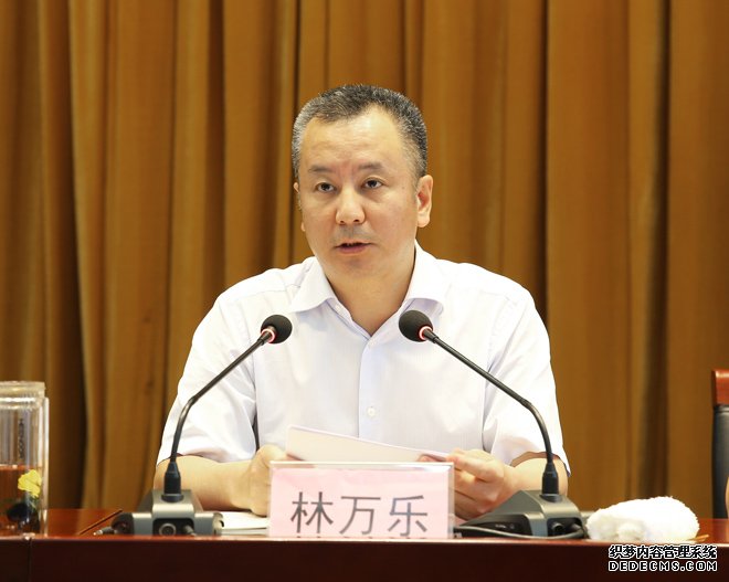 切实巩固全域绿色崛起的生态本底