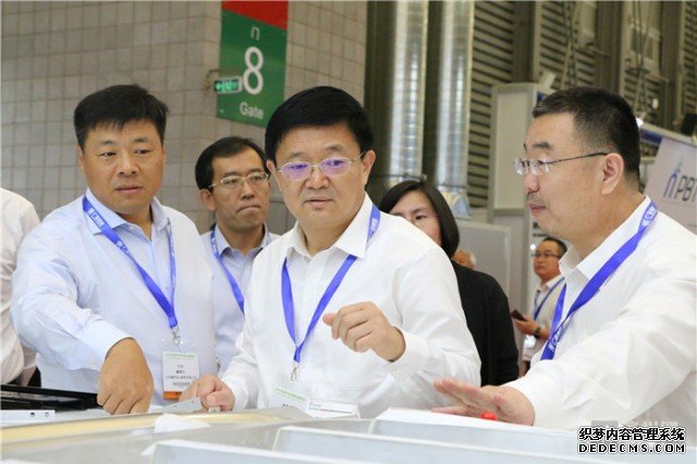 滨州市委书记带队参加2019中国国际铝工业展览会