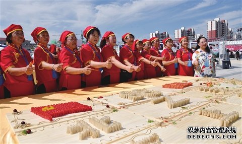 乌兰察布走进风味乌兰察布 品尝中俄蒙美食——第八届中俄蒙美食文化节暨第三届中国·乌兰