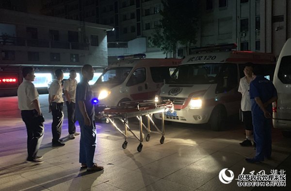 Z95次列车39名旅客吃自带食物中毒7人在武汉救治