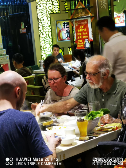 成都美食推荐餐厅揭晓，成都一把骨获川菜代表