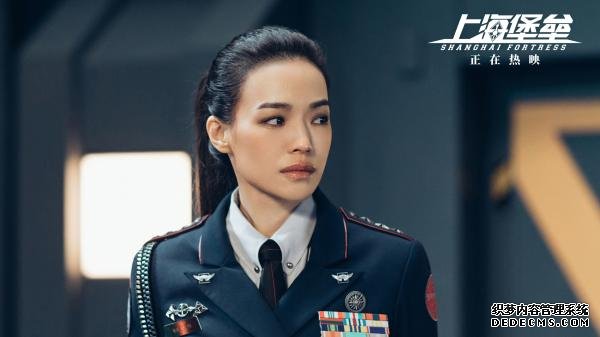 《上海堡垒》震撼上映 中国首次成为科幻电影主