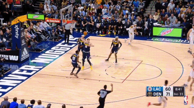 NBA全明星只能打替补！他们来抢美国的冠军了
