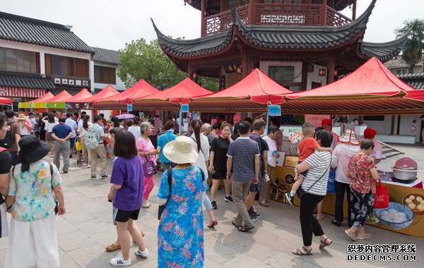 开启寻味之旅！海派小吃与马来美食在七宝古镇激情碰撞