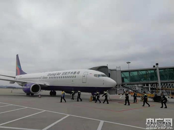 受台风“白鹿”影响 广东揭阳潮汕机场取消17个