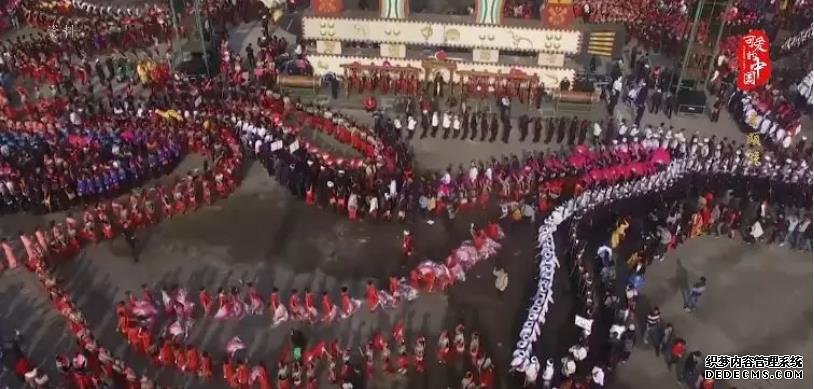 “可爱的中国”之景颇族：万人狂欢的目瑙纵歌与藏在绿叶里的美食