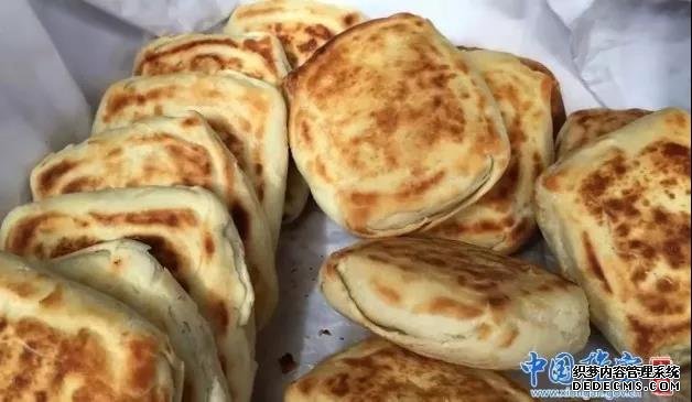 外焦里嫩口口酥！这道雄安美食 你吃过吗？