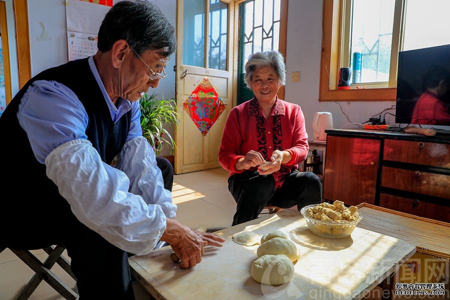 大缀骨山栗子包 承载乡愁的青岛地方特色美食