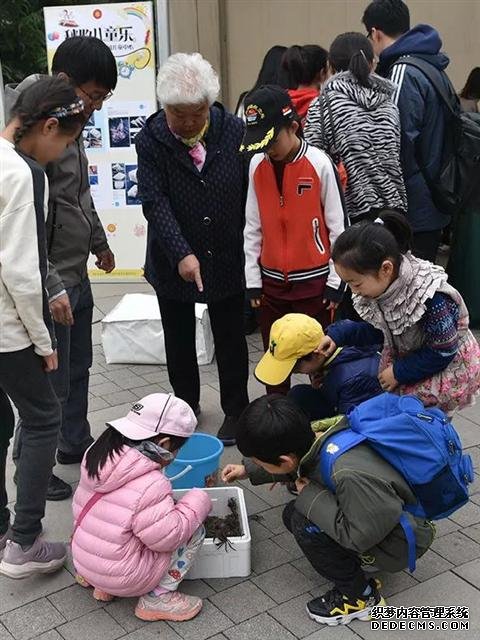 秋收儿童乐·食物与营养走进中国儿童中心活动在