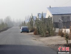 “四好农村路”带动新疆