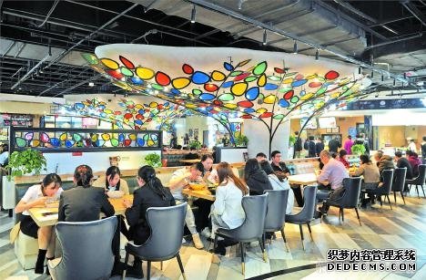 特色街区升级新疆“美食经济”