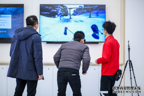 华为授权体验店Plus（青岛梦乐城）暖心开业 全场