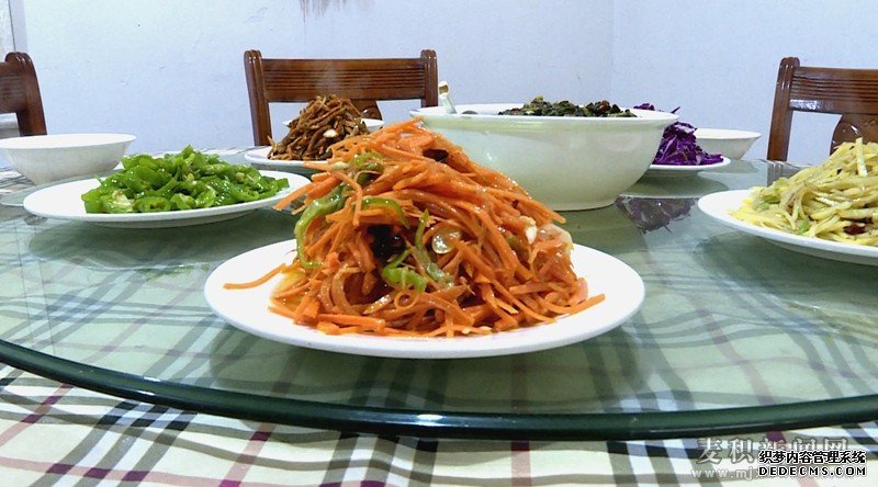 麦积冬季游也精彩！滑雪 摘草莓 特色美食等着你