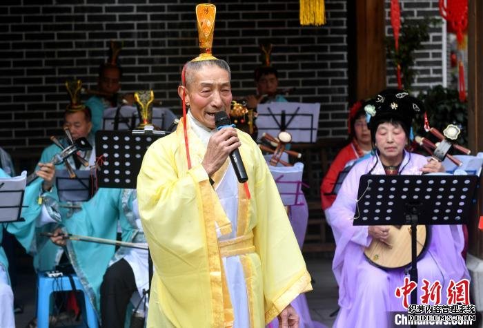 福州閩清老街巷展新顏 “臺”味美食飄香