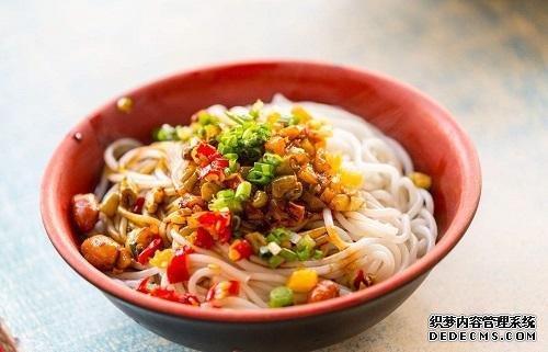 假如你3天没吃饭,面前有5道美食选择,你会选什么来填饱肚子