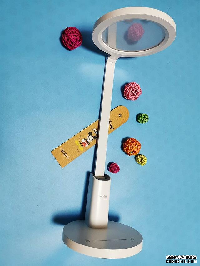 华为智能家居生态达伦DL-31W评测:发光更均匀,儿童不刺眼