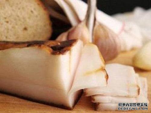 战斗民族经常将大肥肉作为下酒菜,这肉一般人是真吃不了