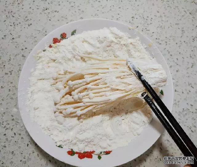 竟然被五块钱的金针菇撩到了,怎么从来没想到还能这样做?
