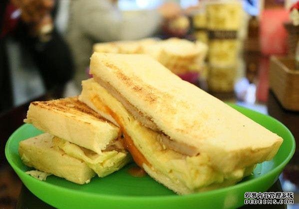 吃货必看!台北旅行不可错过的街头早餐,天天吃都会不腻