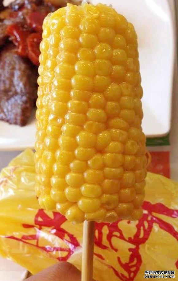 网评肯德基最坑的食物,全家桶成“孤儿桶”,油条还不够塞牙缝?