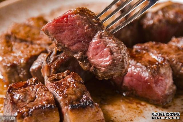 日本:我们吃生青蛙,美国:我们吃生牛肉,中国:那都不算啥