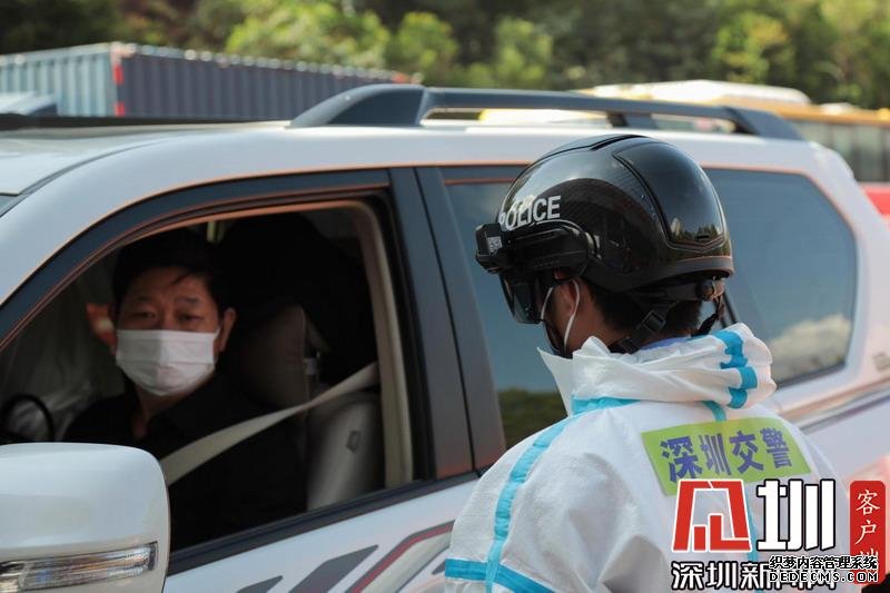大数据、无人机、智能头盔…深圳交警祭出高科