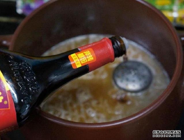 为何饭店的酱油这么香?关键多加了“1味”,难怪比家常菜好吃