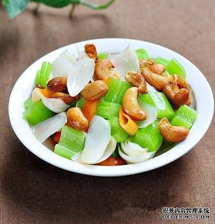 15道荤菜热菜做法,10道凉菜下酒菜做法,简单易做,待客备用