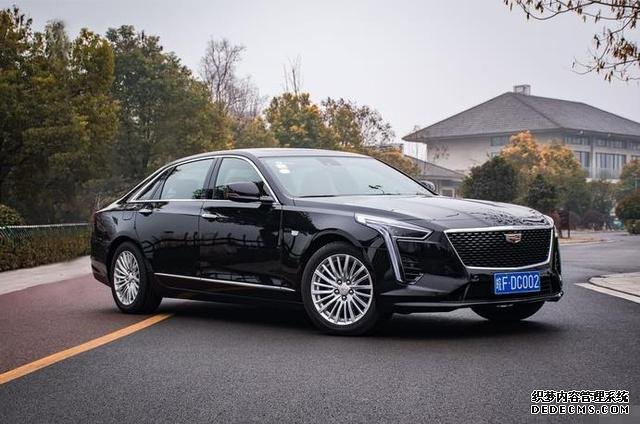 37.9万喜提凯迪拉克CT6,2个月后再开宝马5系,车主:差距明显
