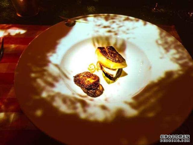 盘点世界上4个昂贵的餐厅!我连一道前菜都吃不起
