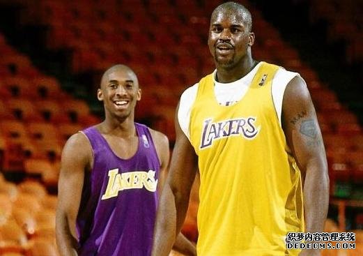 进入NBA变化最大球星,姚明从大竹竿变灭霸 字母哥野蛮进化