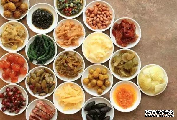 日本人嫌弃中国早餐太简陋,中国网友:我们精致起来,自己都害怕