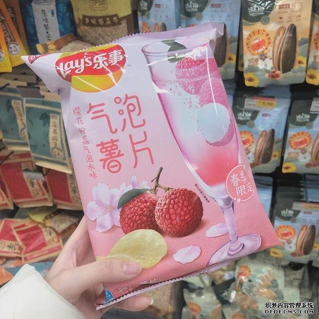 有一说一!这些“樱花味”零食,其实真的没啥樱花味