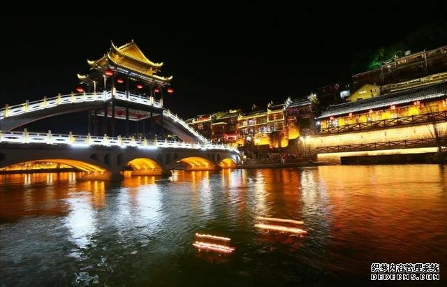 蜜月必去的中国最美的八个小镇,带着心爱的人来一场浪漫之旅