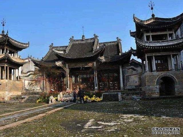 国内最美古镇,一只脚踏遍3省,你去过吗?