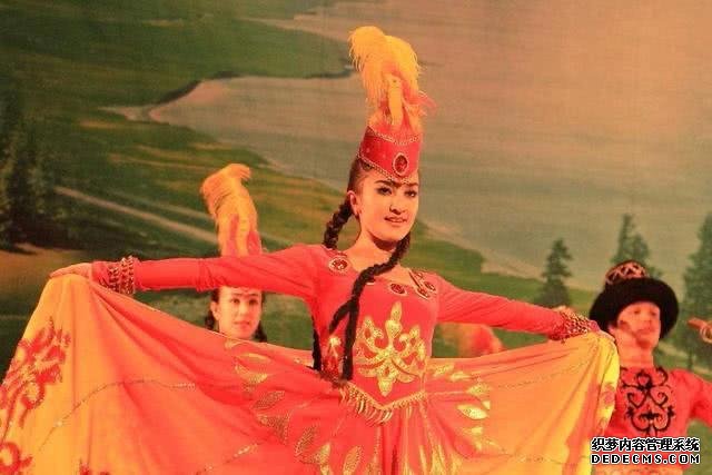 我国唯一一个与八国接壤的省,几乎遍地是美女,光机场就有22个!