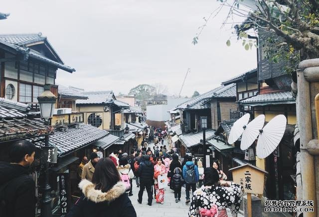 旅途中的茶泡饭-简单却温暖人心的日本治愈系文化